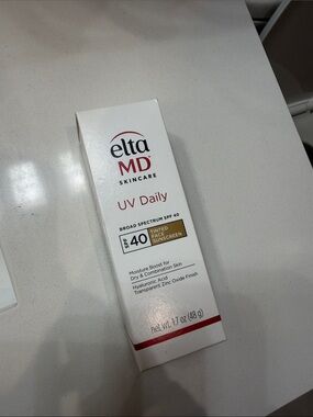 EltaMD UV Daily SPF 40 Tinted Face Sunscreen